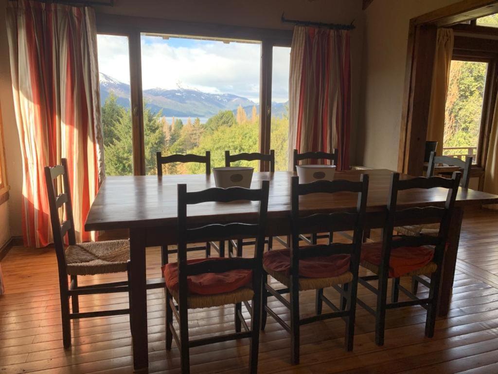 Arelauquen Bungalows & Suites San Carlos de Bariloche Exteriör bild