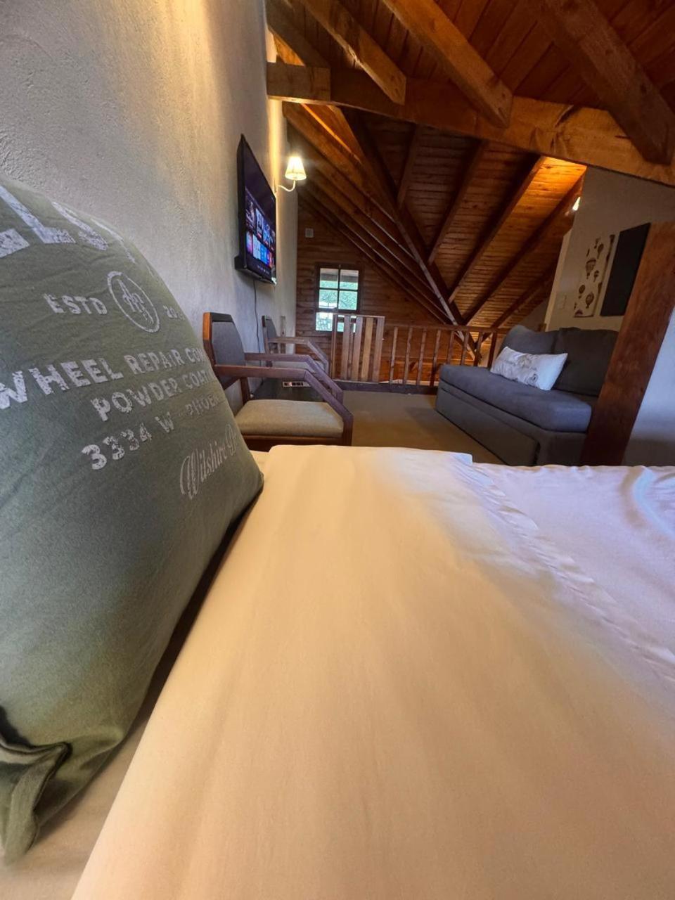 Arelauquen Bungalows & Suites San Carlos de Bariloche Exteriör bild