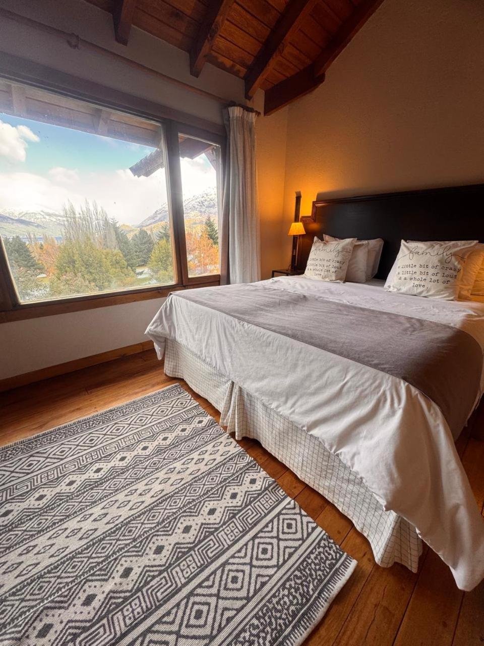 Arelauquen Bungalows & Suites San Carlos de Bariloche Exteriör bild